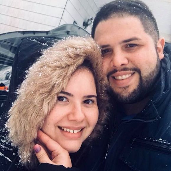 Meet your Posher, Carlos - Picture 1 of 1